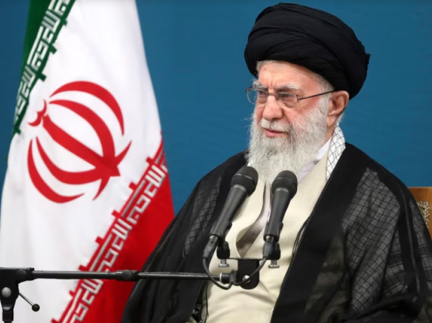 Udhëheqësi suprem i Iranit, i hapur ndaj negociatave me SHBA për programin bërthamor