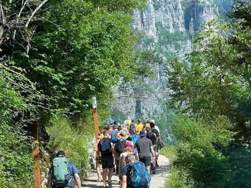 Ngadalësohet turizmi në korrik, të huajt u rritën me vetëm 2.7 për qind