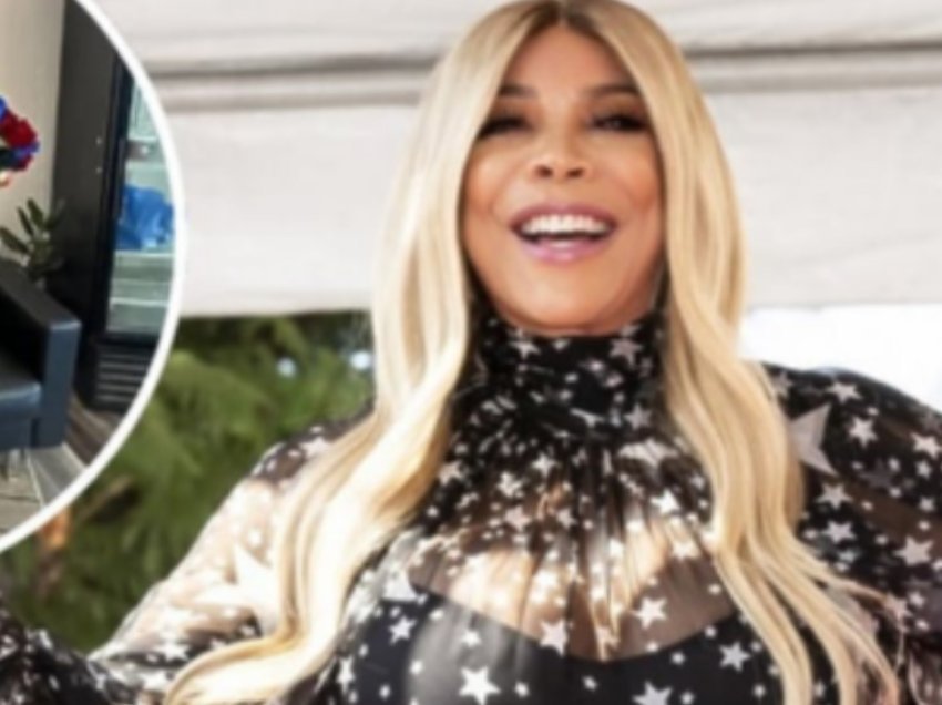 Prezantuesja Wendy Williams shfaqet në publik për herë të parë pas më shumë se një viti