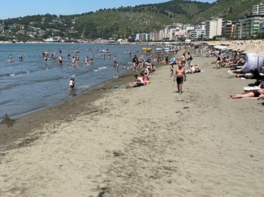 Mungojnë turistët nga Kosova, ekspertët: Në kulmin e verës numri i të huajve ra deri në 30 për qind