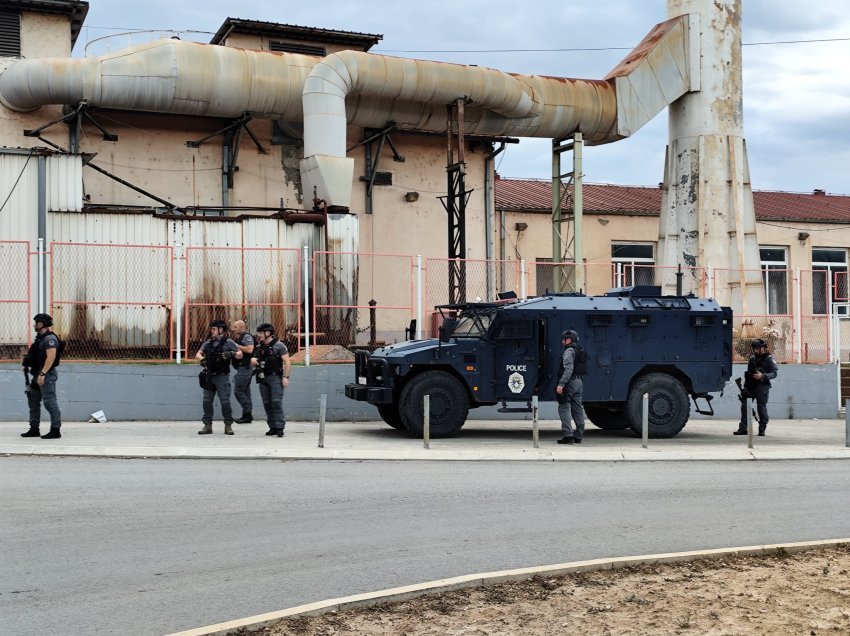 Mbyllja e komunave paralele/ Eksperti i sigurisë: Operacion legjitim dhe profesional i Policisë së Kosovës