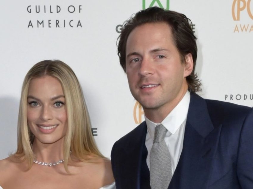 Teksa u konfirmua lajmi se është shtatëzanë, Margot Robbie shijon pushimet në Itali me partnerin e saj Tom Ackerley