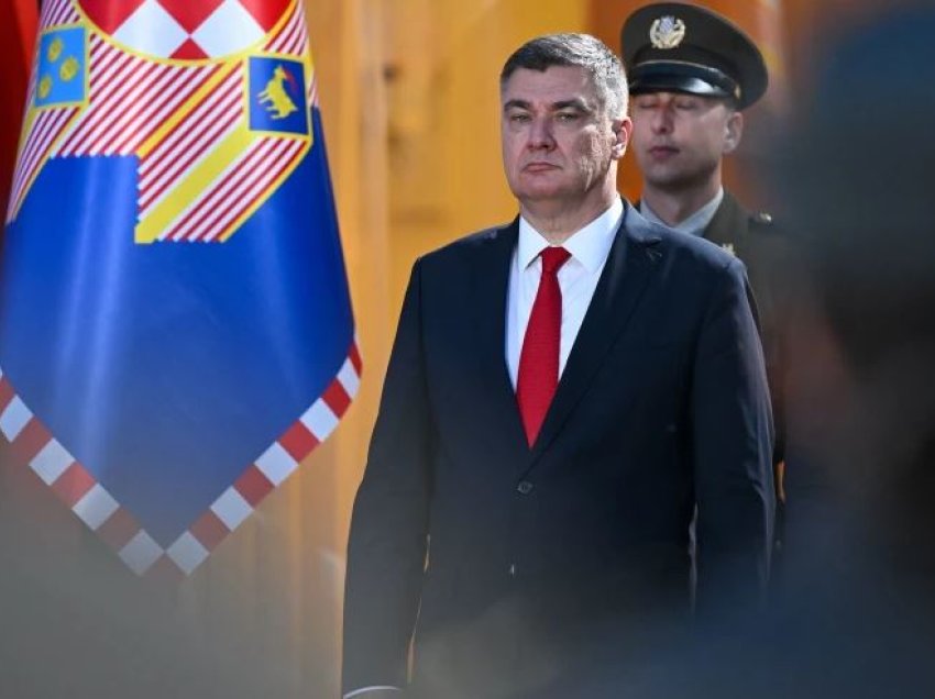 Presidenti kroat befason me deklaratën: Serbët po armatosen për luftë që... 