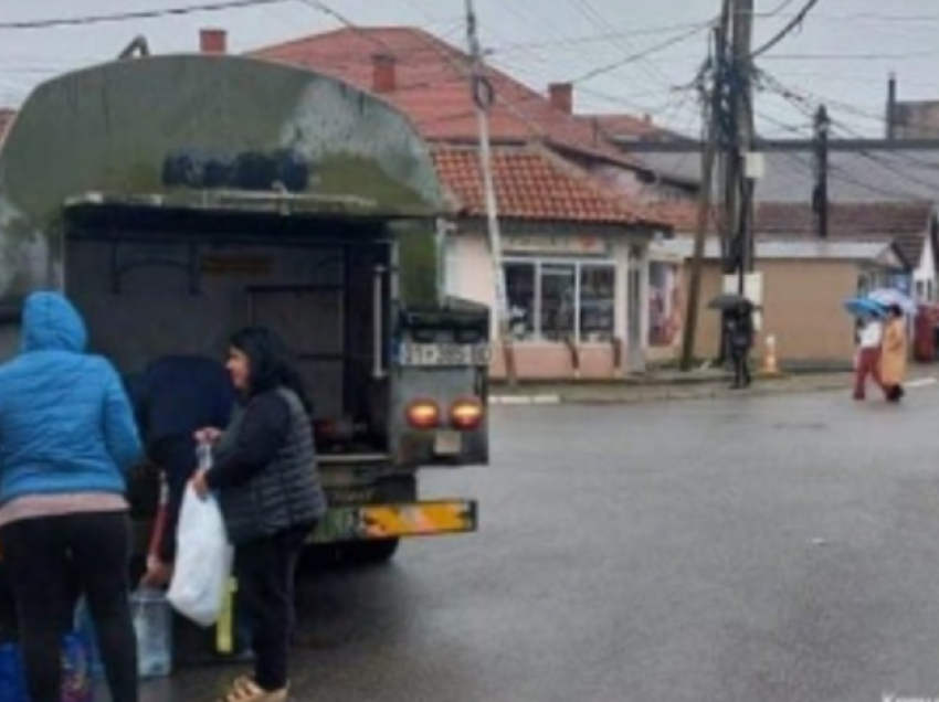 Shërbimi i ujit të pijes me cisterna në veri të Mitrovicës do të vazhdojë edhe sot