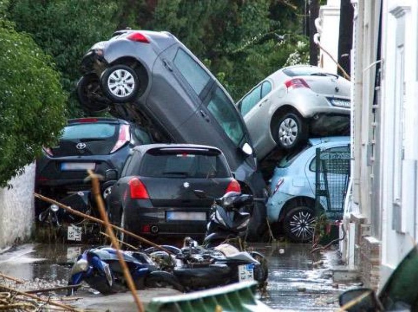 Moti i keq, shpallet gjendja e jashtëzakonshme në Rodos dhe Lemnos