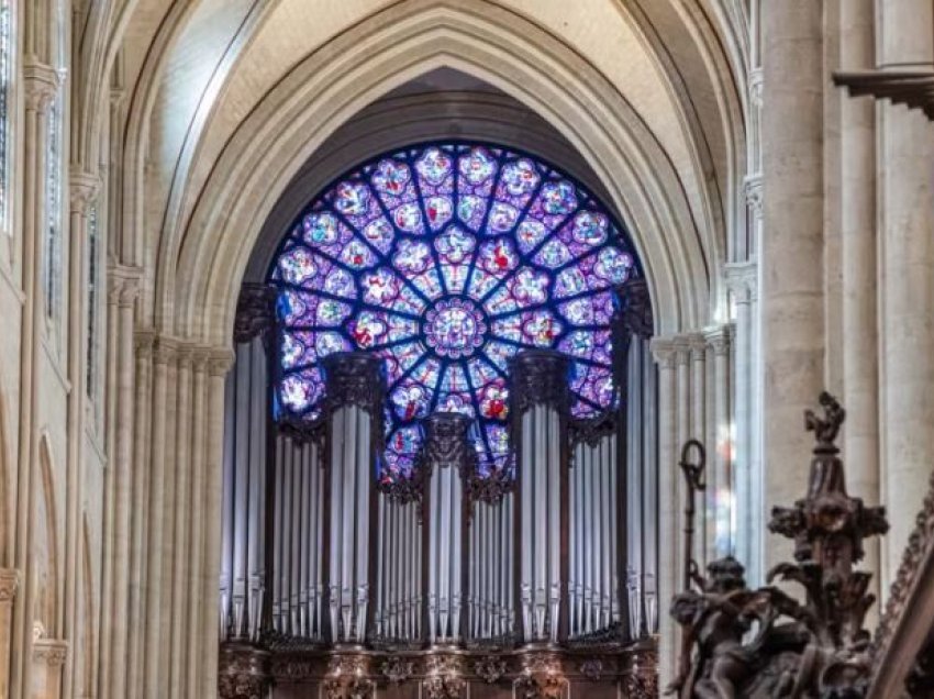 Trump do të marrë pjesë në rihapjen e Katedrales Notre Dame