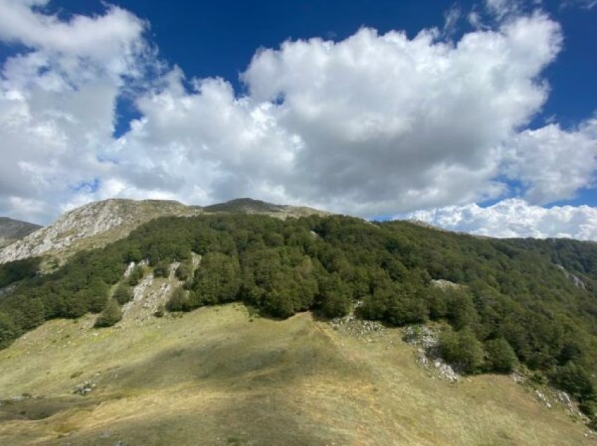 Kushte atmosferike të paqëndrueshme, vranësira mesatare deri të dendura, ja si do të jetë moti sot