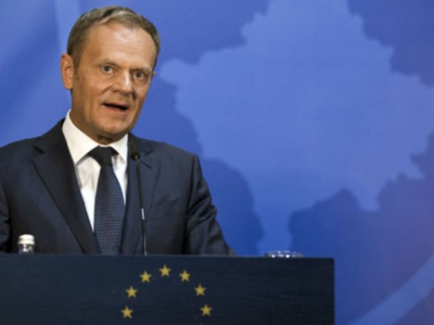 Tusk: Bisedimet e paqes për Ukrainën mund të fillojnë këtë dimër