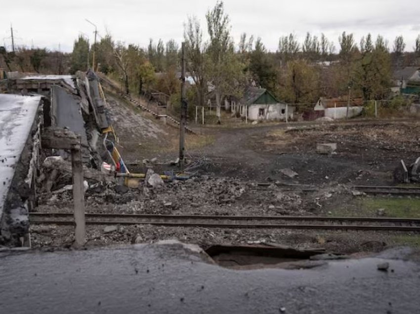 Forcat ruse afrohen vetëm 1.5 kilometra nga qyteti kyç ukrainas, Pokrovsk