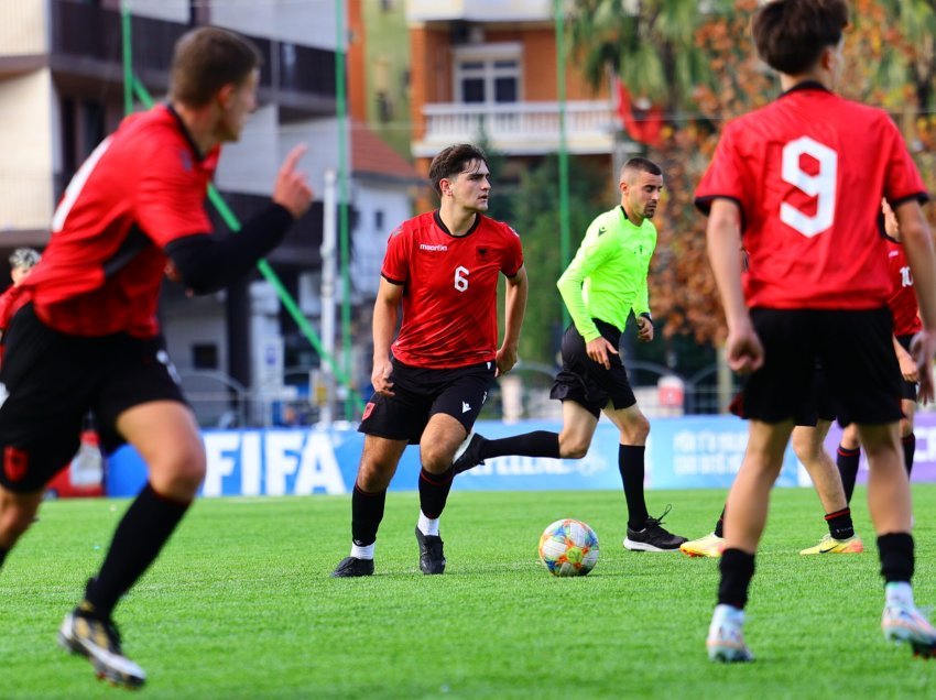 Seleksionimet e FSHF-së: Talente të reja nga katër breza futbollistësh