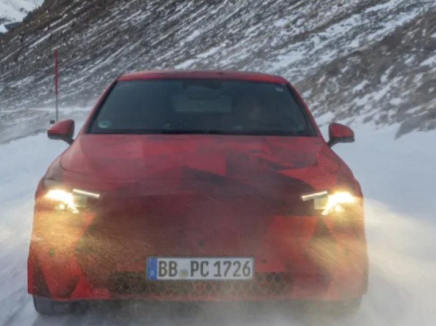 Mercedes CLA elektrik vjen me shpejtësi ultra të karikimit