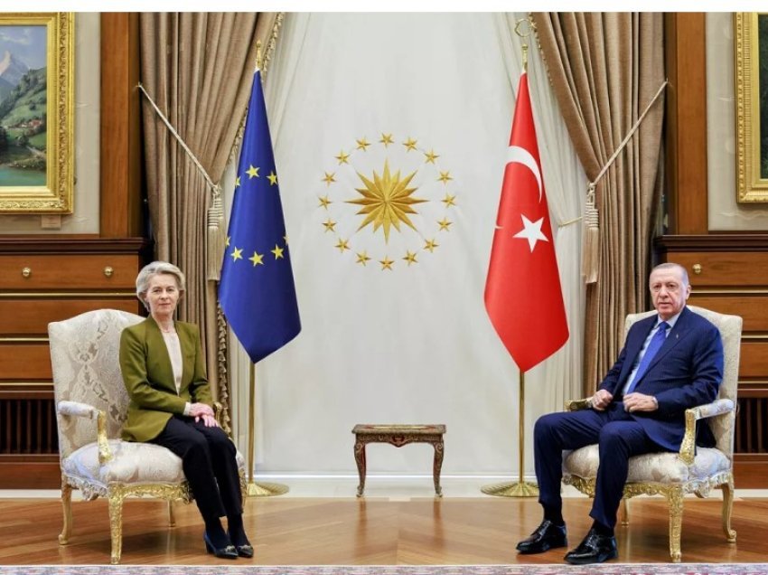 Von der Leyen takim me Erdogan për të diskutuar mbi Sirinë, presidenti turk kërkon përmirësim të raporteve me BE