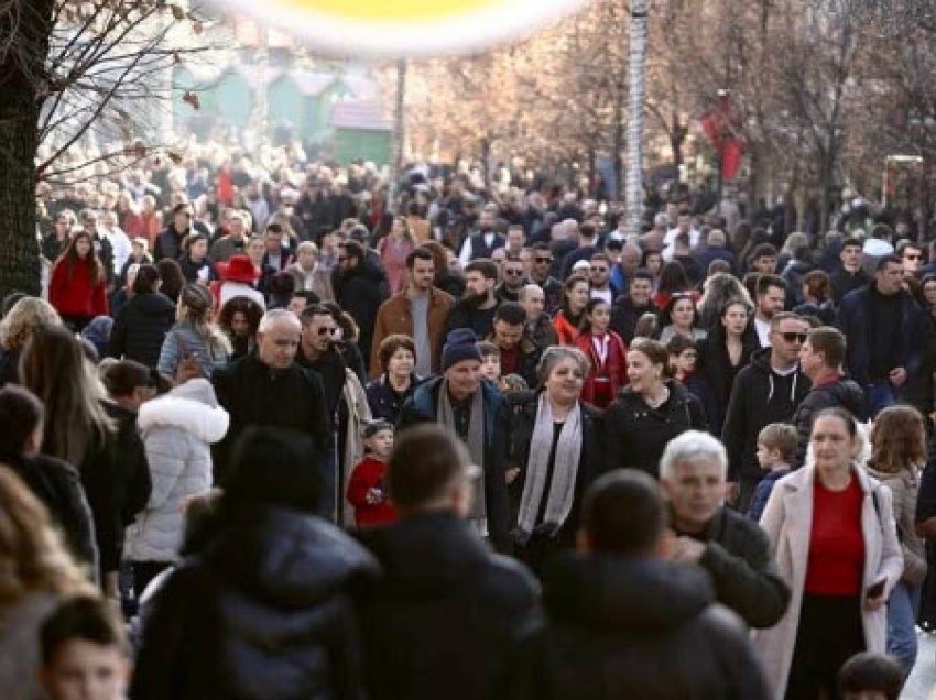 Kjo komunë ka dyfishuar numrin e banorëve, derisa një tjetër shënon rënie