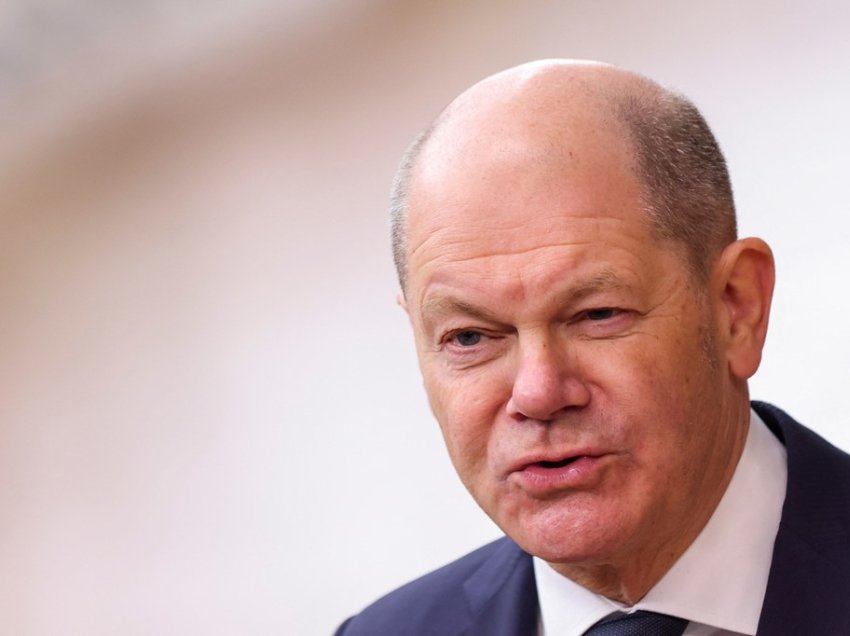 Scholz: Sulmuesi në tregun e Krishtlindjeve do të hetohet në detaje