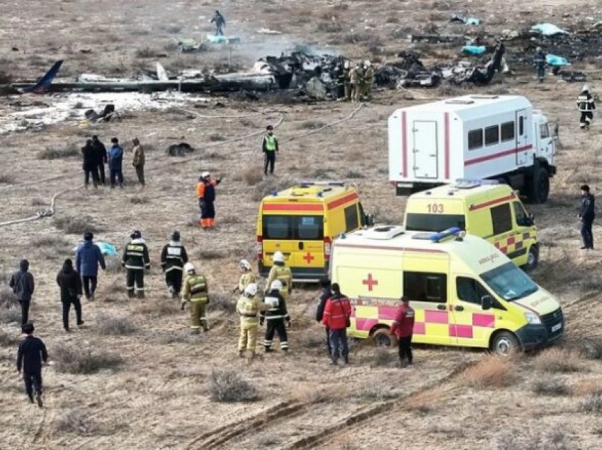 Pamjet shokuese/ Aeroplani që u rrëzua në Kazakistan, ishte përplasur me tufën e zogjve