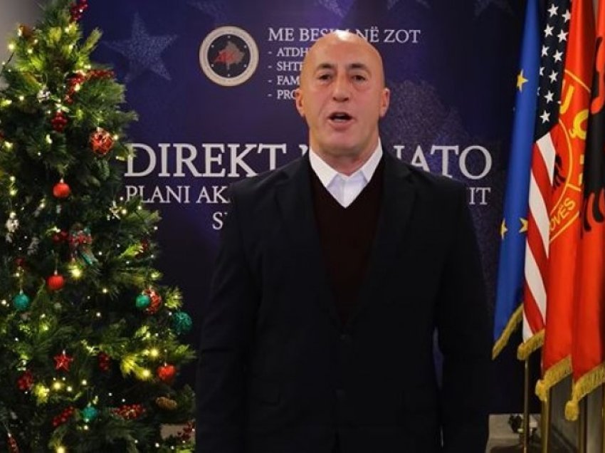 Haradinaj uron të gjithë bashkatdhetarët për festat e fundvitit