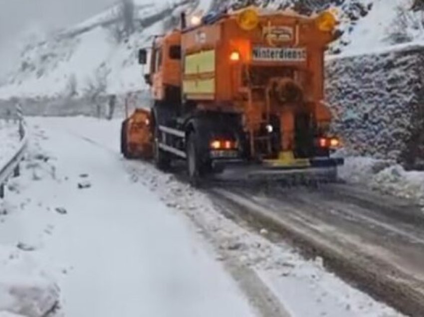 Ndalesë për kamionë në akset rrugore Tetovë – Kodra e Diellit, Strazhë, Mavrovë dhe nga fshati Uzem deri në pikën kufitare Deve Bair