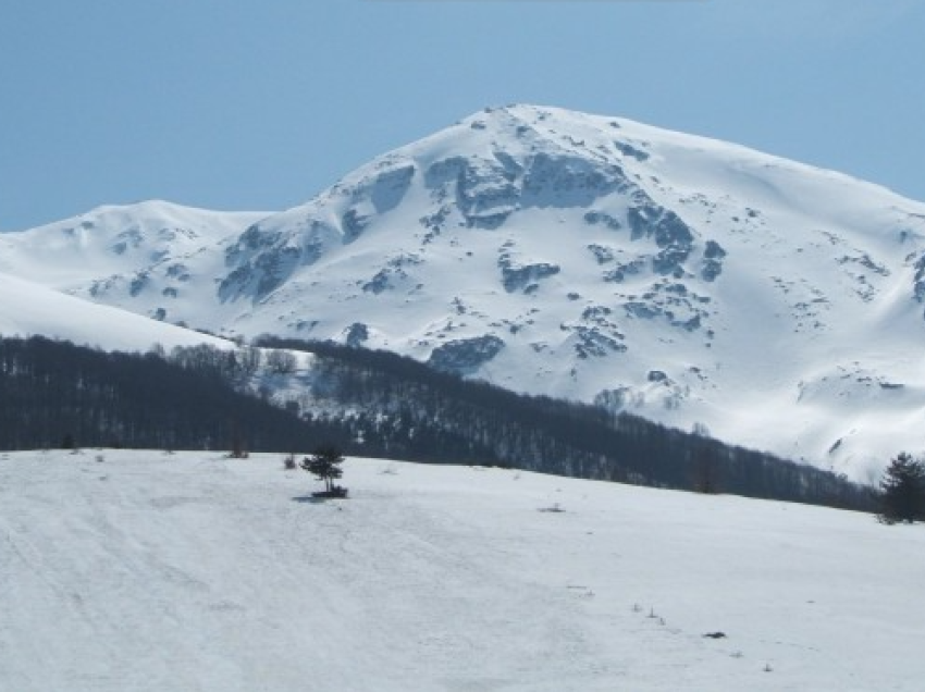 Moti parashikohet i vranët dhe pa reshje