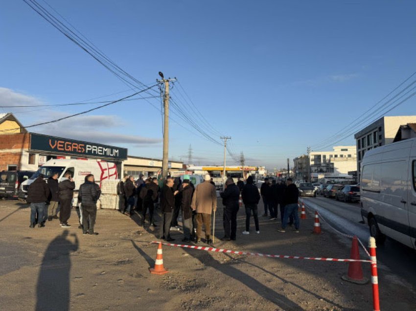 ​Jemi kthyer në shekullin e kaluar, banorët e Bibajt protestojnë për rrymë