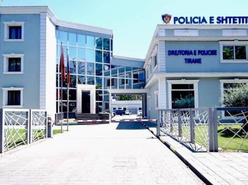 Aksidentoi policin/ “Detyrim paraqitje” për 21-vjeçarin: Më doli përpara papritur, nuk e pashë