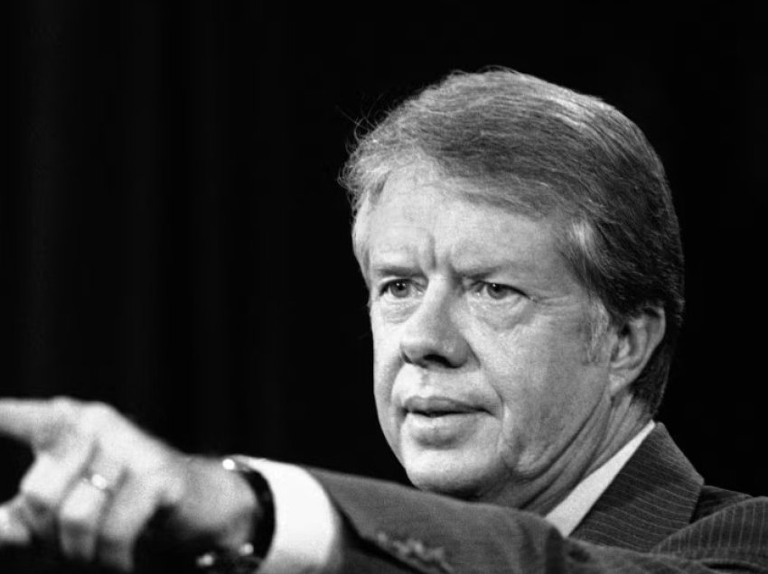 Bota reagon pas vdekjes së ish-presidentit amerikan, Jimmy Carter