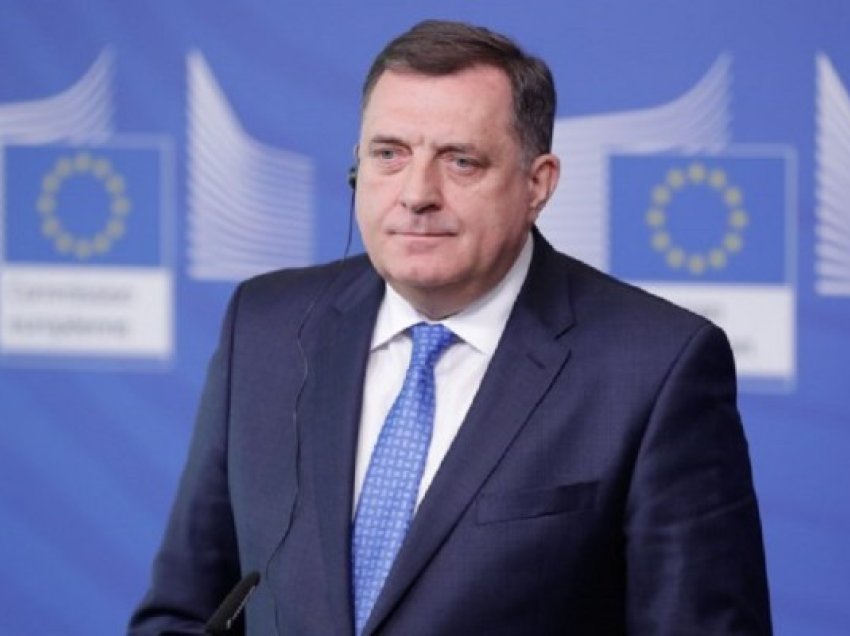 ​Dodik ofendon diplomatin amerikan pas kritikave për veprime antikushtetuese të Republikës Serbe