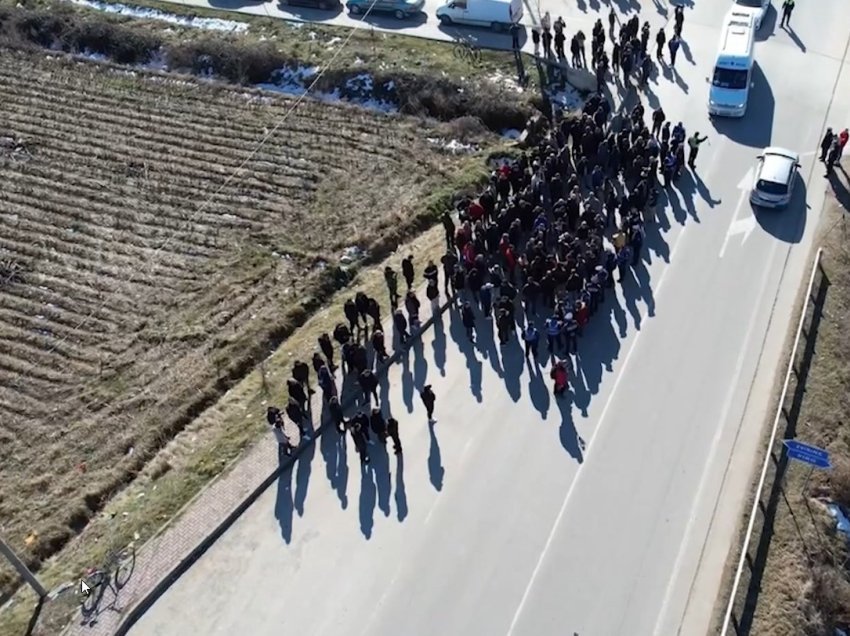 Fermerët e juglindjes në protestë: Kemi 20 mijë ton mollë pa shitur nga 2023