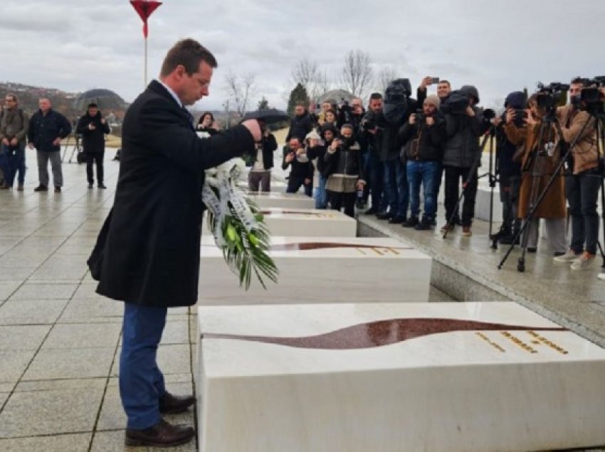 Avokati Stojkoviq ndalohet sërish nga BIA serbe, ditë më parë bëri homazhe në Prekaz