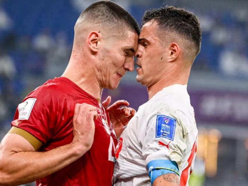 Granit Xhaka përplasi kokën e serbit! Mediumi zviceran: Përsëri Serbia