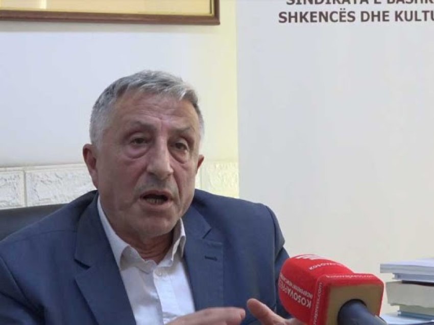 ​SBAShK: Mësimdhënësve t’u njihet përvoja si kontributdhënës në vitet e 90-ta