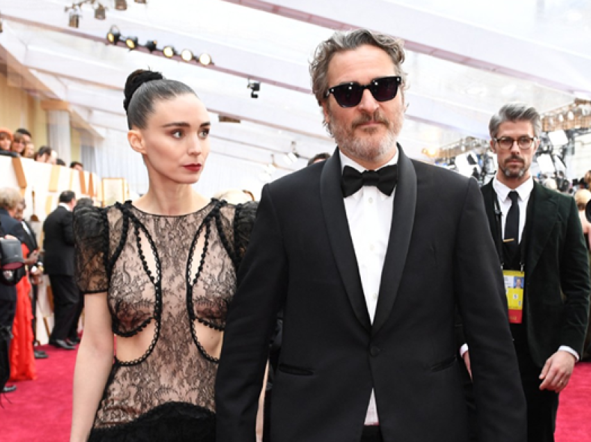 Rooney Mara dhe Joaquin Phoenix zbulojnë se do të bëhen prindër për herë të dytë