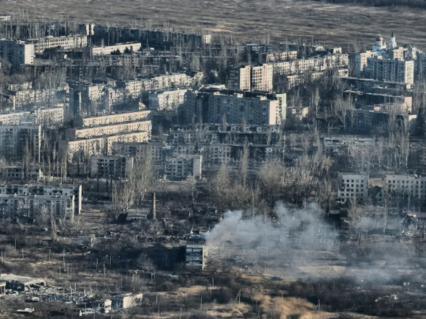 LIVE: Ukraina dhe Rusia nuk i ndalin sulmet – SHBA vjen me një paralajmërim shqetësues!