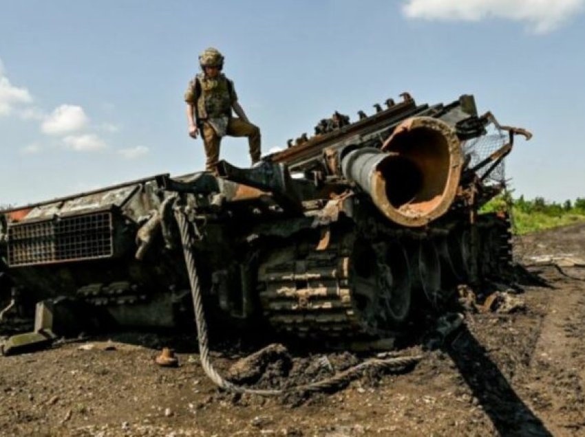 Vdekjet e ushtarëve rusë në front/ Rusia ka humbur aq shumë ushtarë, sa ç’dërgoi fillimisht në Ukrainë