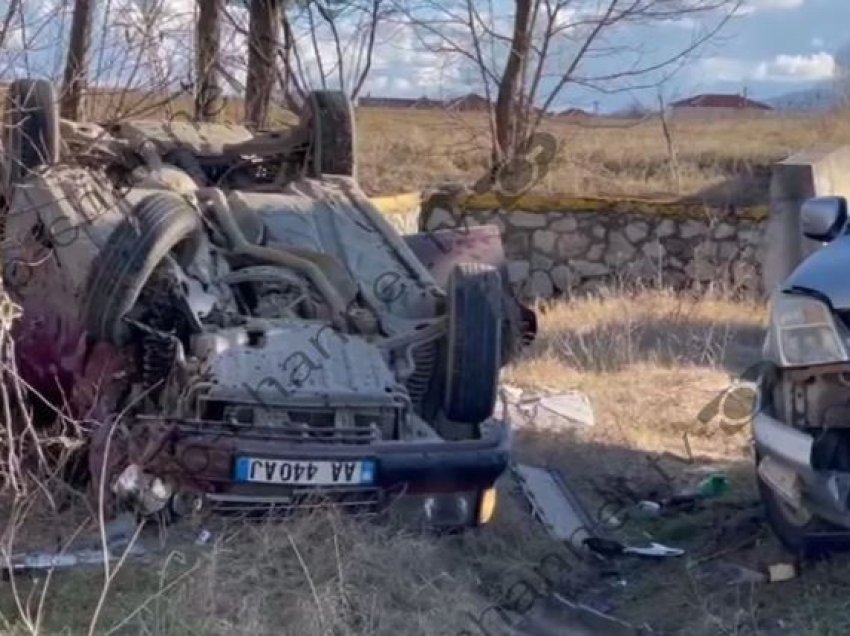 Automjeti del nga rruga në aksin Kardhiq-Delvinë, bie në humnerë