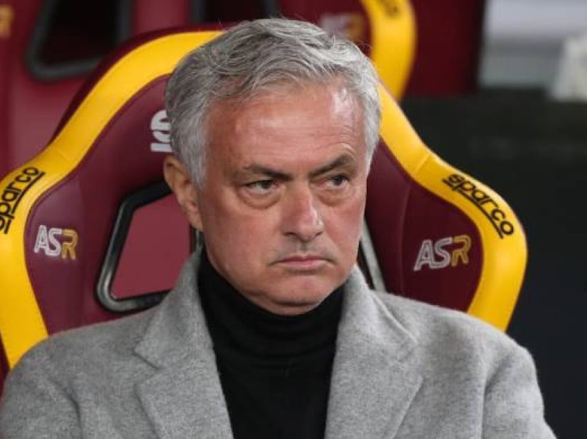 Mourinho: Mos u habisni kur Lukaku të luaj në mbrojtje