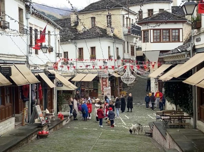 80 mijë turistë spanjollë vizituan Gjirokastrën në 2023, dominuan madrilenët