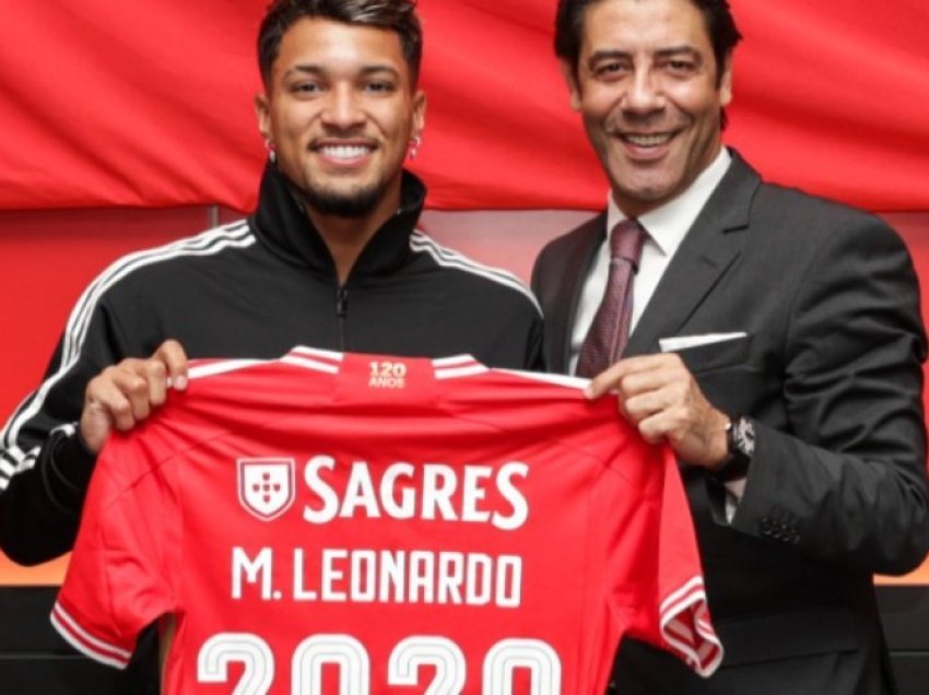 Benfica firmos me supertalentin brazilian