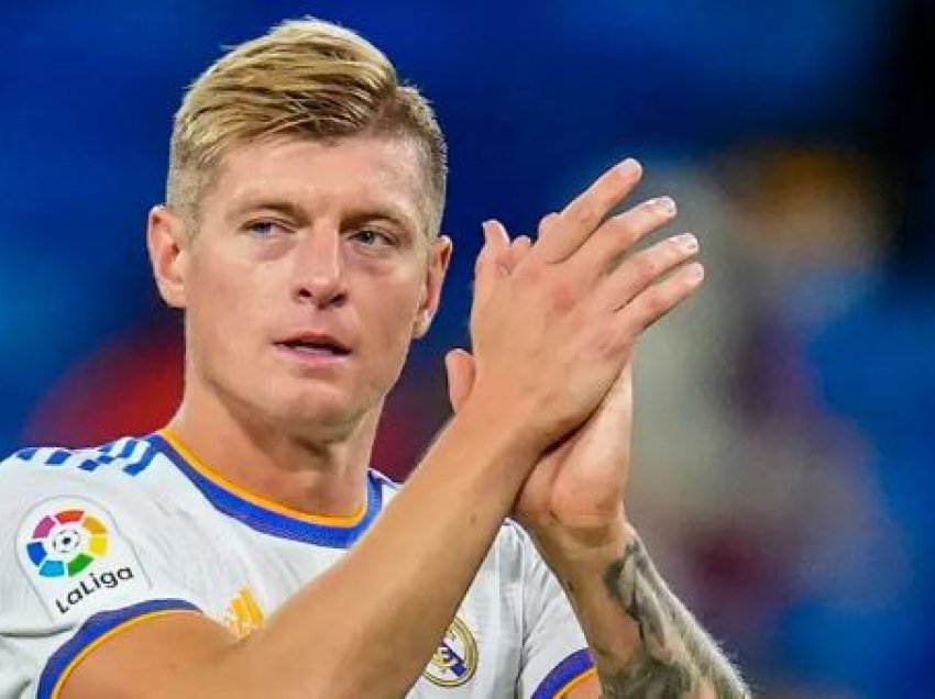 Kroos reagon me sarkazëm