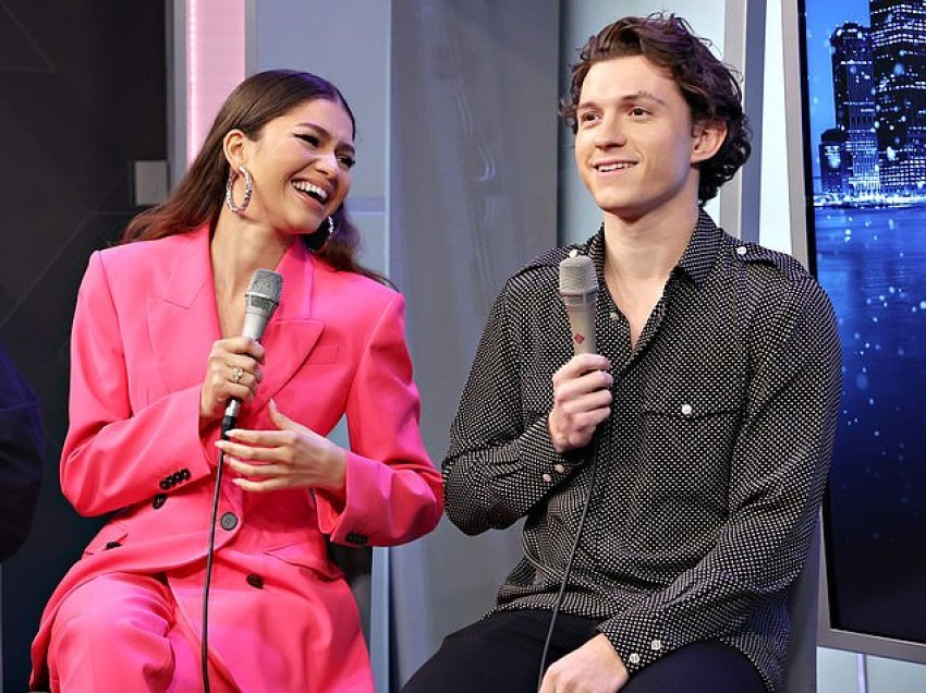 Tom Holland e mohon ndarjen nga Zendaya, pasi ajo hoqi të gjithë nga Instagrami