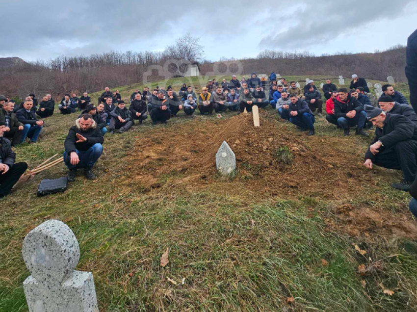 Varroset në Prizren, Elizabetë Poniku, zvicerania që e dha krejt pasurinë për UÇK-në