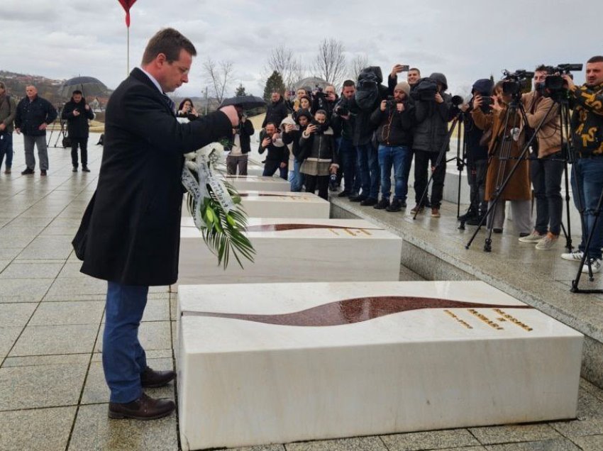 Stojkoviq niset sot drejt Serbisë: Do të kenë mundësi të më arrestojnë