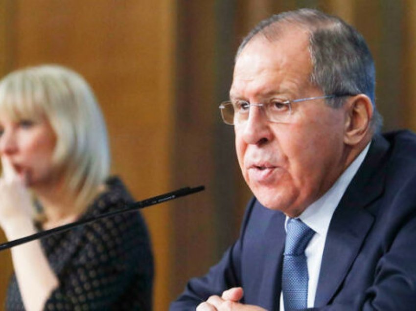 Lavrov dhe Zakharova në linjë me Serbinë, i nervozon furnizimi i Kosovës me “Javelin”