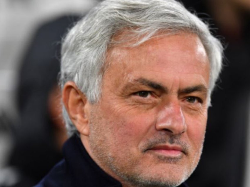 Mourinho nuk do të nënshkruajë për Al-Shabab