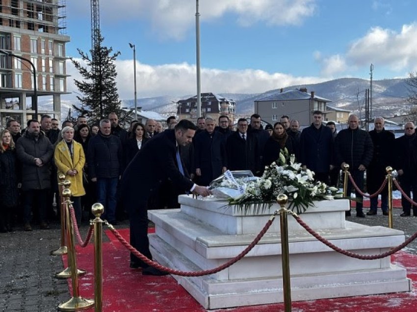 Abdixhiku: Ibrahim Rugova e formësoi shtetin e Kosovës