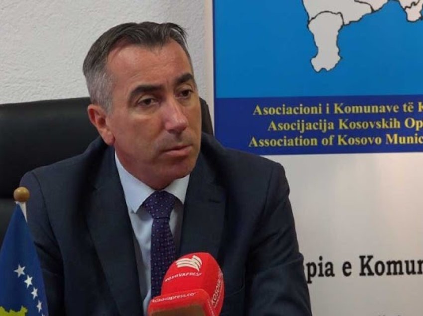 ​Ibrahimi: Këtë vit komunave do t’iu merren mbi 28 milionë euro padrejtësisht