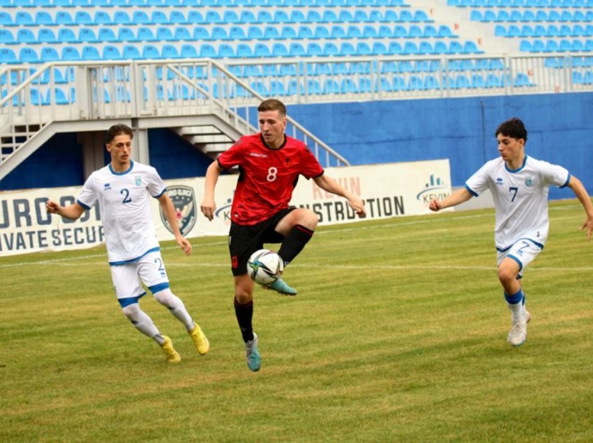 Mesfushori i Kombëtares U19: Jam në provë, po më ndihmon Ardit Toli