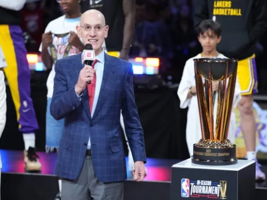 Adam Silver rinovon me NBA deri më 2030-ën