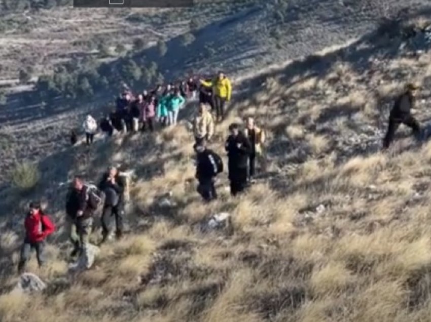 ​Amatorë të alpinizmit nga Shqipëria dhe Kosova bëhen bashkë në Shkodër