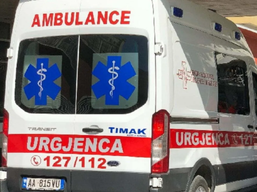 Dibër/ Vetëplagoset me armë gjahu në këmbë, 25-vjeçari përfundon në spital