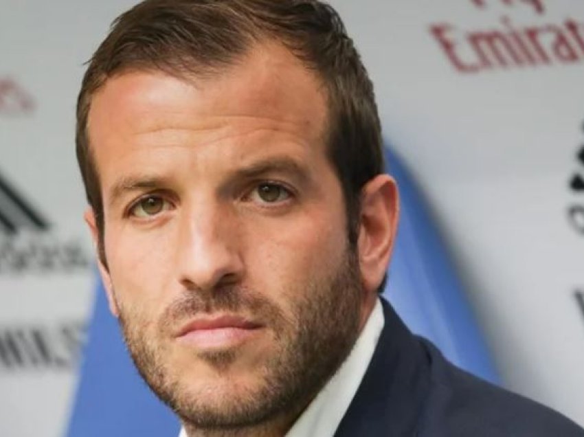 Van der Vaart: Nuk ka shumë lojtarë që mund të marrin topin